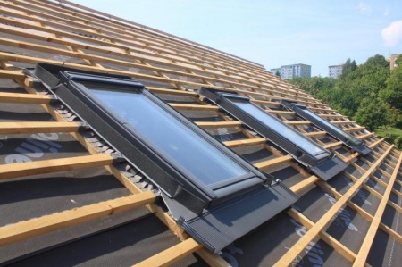 Comment se d&eacute;roule la pose ou la r&eacute;paration d'un Velux &agrave; Haubourdin ?